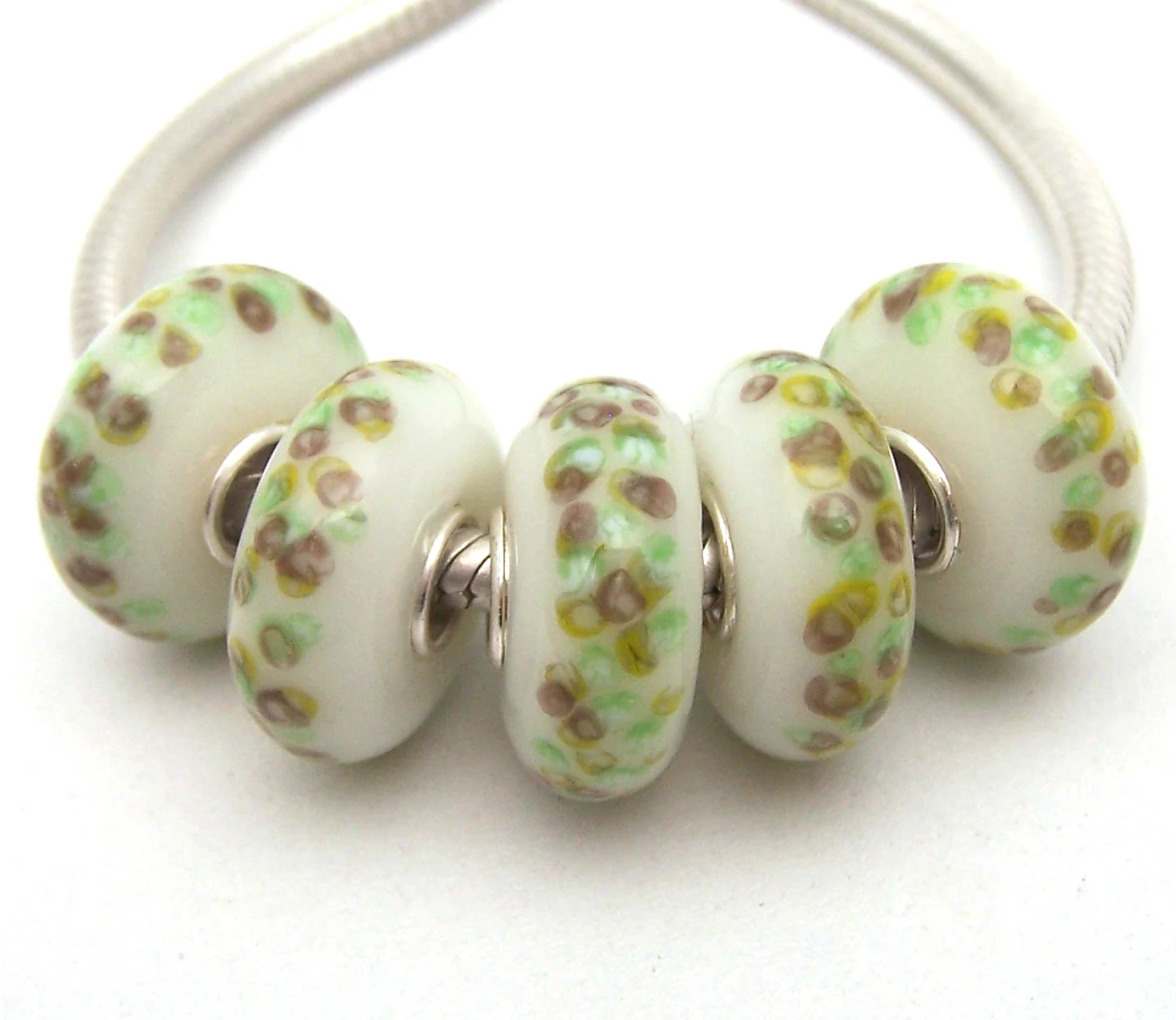 XHYG65 5X 100% Authenticity S925 Sterling Silver Beads Murano Glass beads Fit European Charms Bracelet diy jewelry Lampwork
XHYG65 5X 100% Authenticity S925 Sterling Silver Beads Murano Glass beads Fit European Charms Bracelet diy jewelry Lampwork