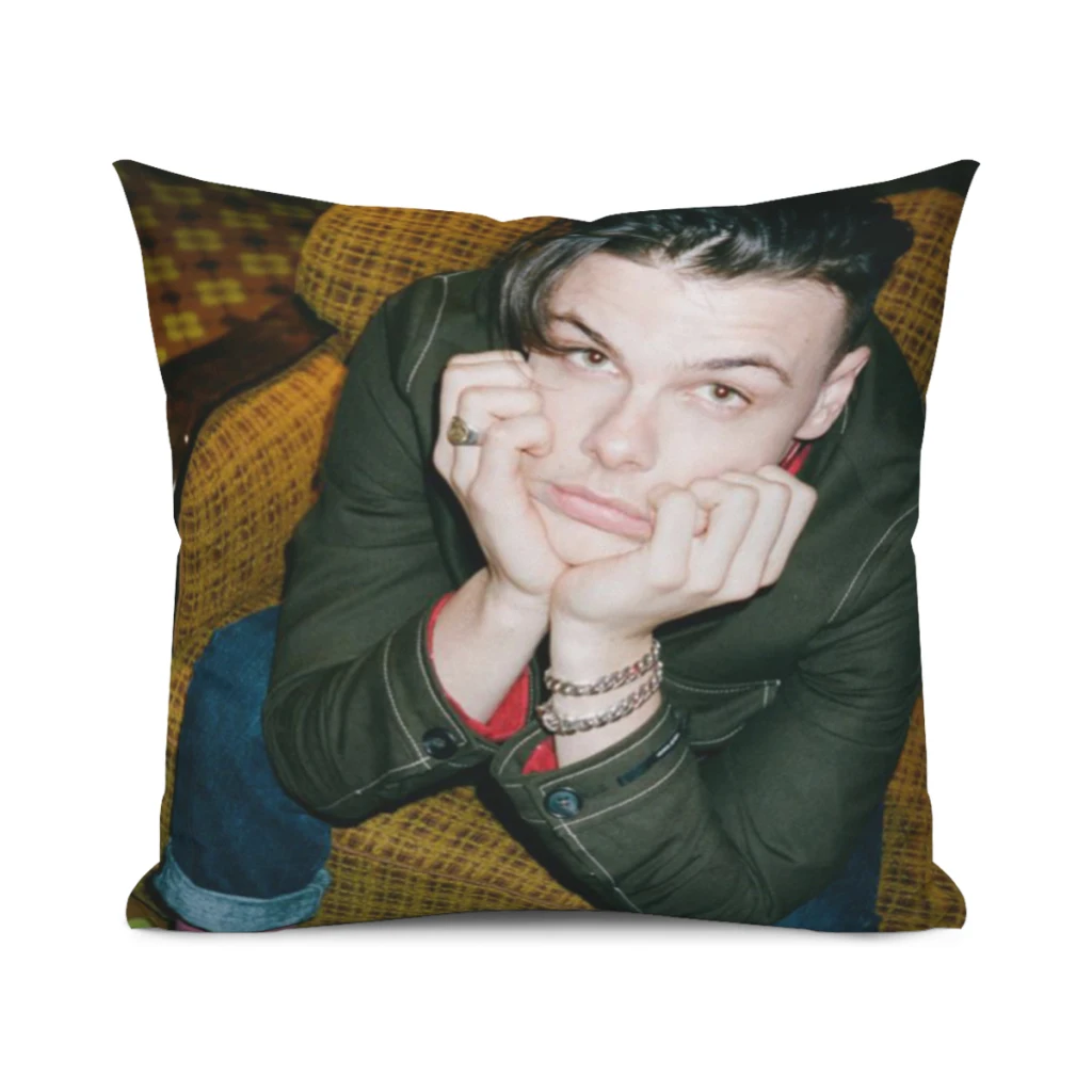 New-Yungblud-Enrique-Iglesias-pillowcase polyester linen velvet pattern zipper decoration Pillowcase bed cushion cover-40X40cm
New-Yungblud-Enrique-Iglesias-pillowcase polyester linen velvet pattern zipper decoration Pillowcase bed cushion cover-40X40cm