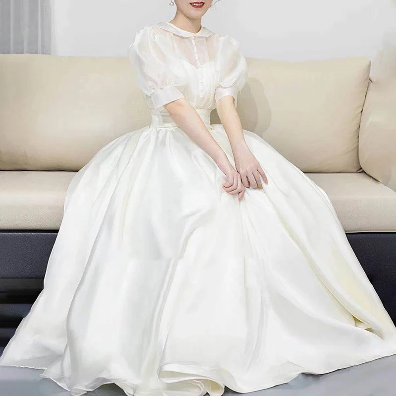 2023 High Neck Bride Dresses Organza A-Line Wedding Dress Photo-Shooting Tour Puffy Sleeves White Robe De Mariée Gown Bridal
2023 High Neck Bride Dresses Organza A-Line Wedding Dress Photo-Shooting Tour Puffy Sleeves White Robe De Mariée Gown Bridal