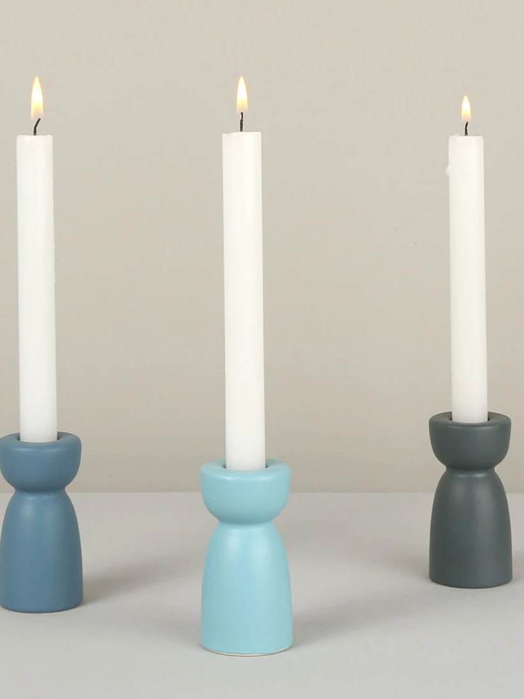 2pcs INS European modern simple ceramic candle holder ornaments candlelight dinner birthday ceramic candle holder
2pcs INS European modern simple ceramic candle holder ornaments candlelight dinner birthday ceramic candle holder