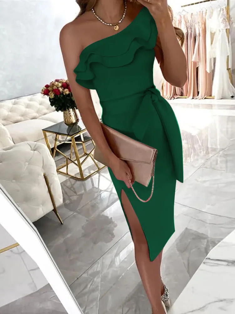 Women Solid One Shoulder Ruffle Slit Bodycon Midi Dresses 2022 Skew Collar Lace Up Off Shoulder Sleeveless Summer Party Dress
Women Solid One Shoulder Ruffle Slit Bodycon Midi Dresses 2022 Skew Collar Lace Up Off Shoulder Sleeveless Summer Party Dress