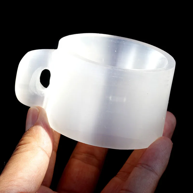 1 шт. чашка из натурального белого селенита для украшения дома 
1 шт. чашка из натурального белого селенита для украшения дома