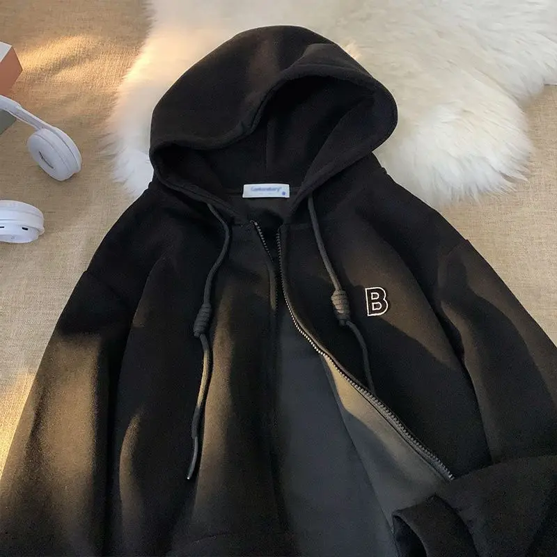 Korean extra large size hooded velvet sweatshirt for men and women, casual couple, versatile loose zipper jackets zip up hoodie
Korean extra large size hooded velvet sweatshirt for men and women, casual couple, versatile loose zipper jackets zip up hoodie