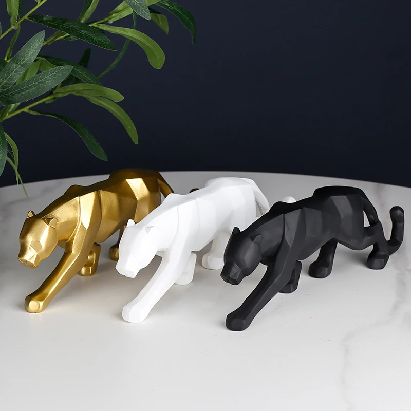 Black panther animal statue Resin abstract Geometric Style Decor Crafts Modern home livingroom office desktop Sculpture Ornament
Black panther animal statue Resin abstract Geometric Style Decor Crafts Modern home livingroom office desktop Sculpture Ornament
