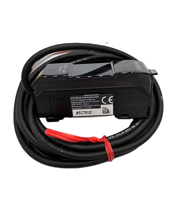 NKEYENCE CZ-V21AP color sensor New original
NKEYENCE CZ-V21AP color sensor New original