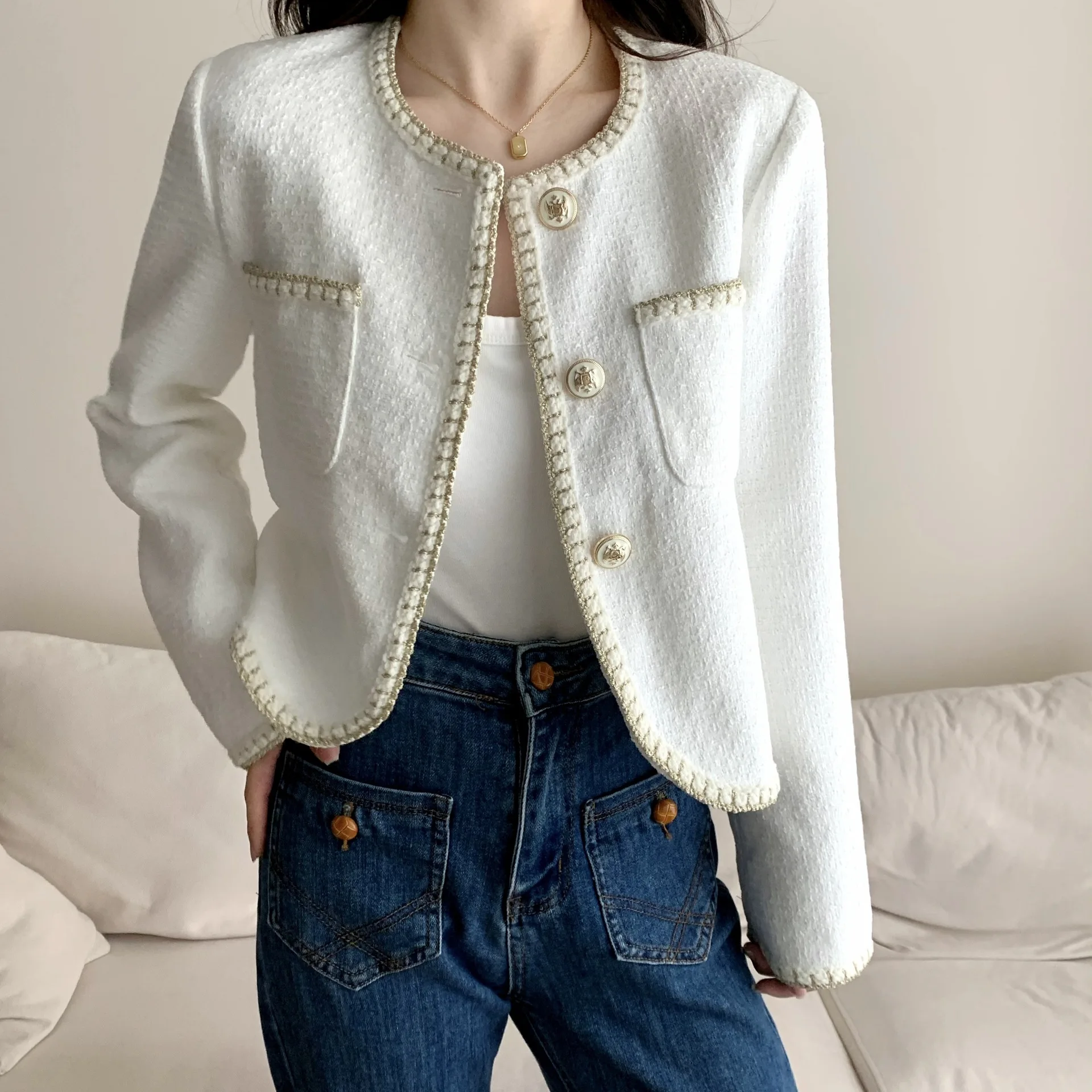 2023 Autumn New Women Jackets Korean Elegant Fashion Chic White Pink Cardigan Outerwear Tops O Neck Button Lady's Coats Clothes
2023 Autumn New Women Jackets Korean Elegant Fashion Chic White Pink Cardigan Outerwear Tops O Neck Button Lady's Coats Clothes