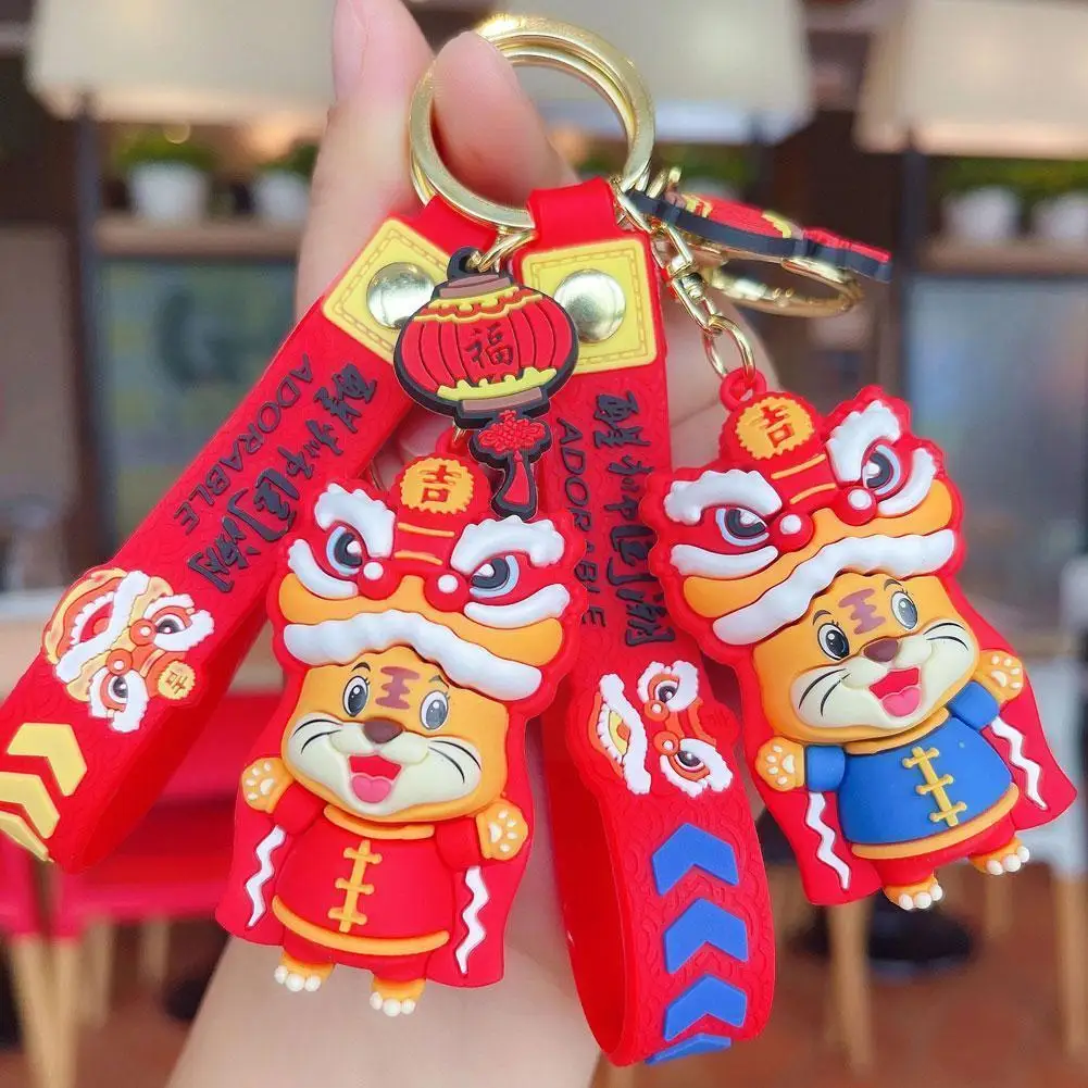 2022 Tiger Year Lion Dance Little Tiger Keychain Pendant Couple Key Cartoon Gift Wholesale Bag Car Ornament Ring Chain Cute S7H1
2022 Tiger Year Lion Dance Little Tiger Keychain Pendant Couple Key Cartoon Gift Wholesale Bag Car Ornament Ring Chain Cute S7H1