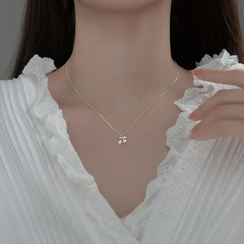 2023 Fashion Women Pendant Necklace Silver Color Zircon Clavicle Chain Heart Necklaces Jewelry Wedding Valentine's Day Gifta
2023 Fashion Women Pendant Necklace Silver Color Zircon Clavicle Chain Heart Necklaces Jewelry Wedding Valentine's Day Gifta