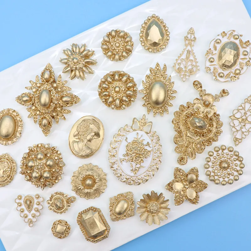 New European Retro Relief Pattern Jewelry 3D Silicone Molds Fondant Chocolate Moulds Cake Decorating Tools Baking Tools
New European Retro Relief Pattern Jewelry 3D Silicone Molds Fondant Chocolate Moulds Cake Decorating Tools Baking Tools