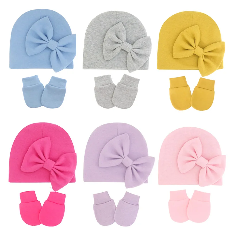 Baby Hat Gloves Set Newborn Protection Face Cotton Scratch Mittens Baby Double-layer Thick Winter Bow Hat Kids Hats 0-6 Months 
Baby Hat Gloves Set Newborn Protection Face Cotton Scratch Mittens Baby Double-layer Thick Winter Bow Hat Kids Hats 0-6 Months
