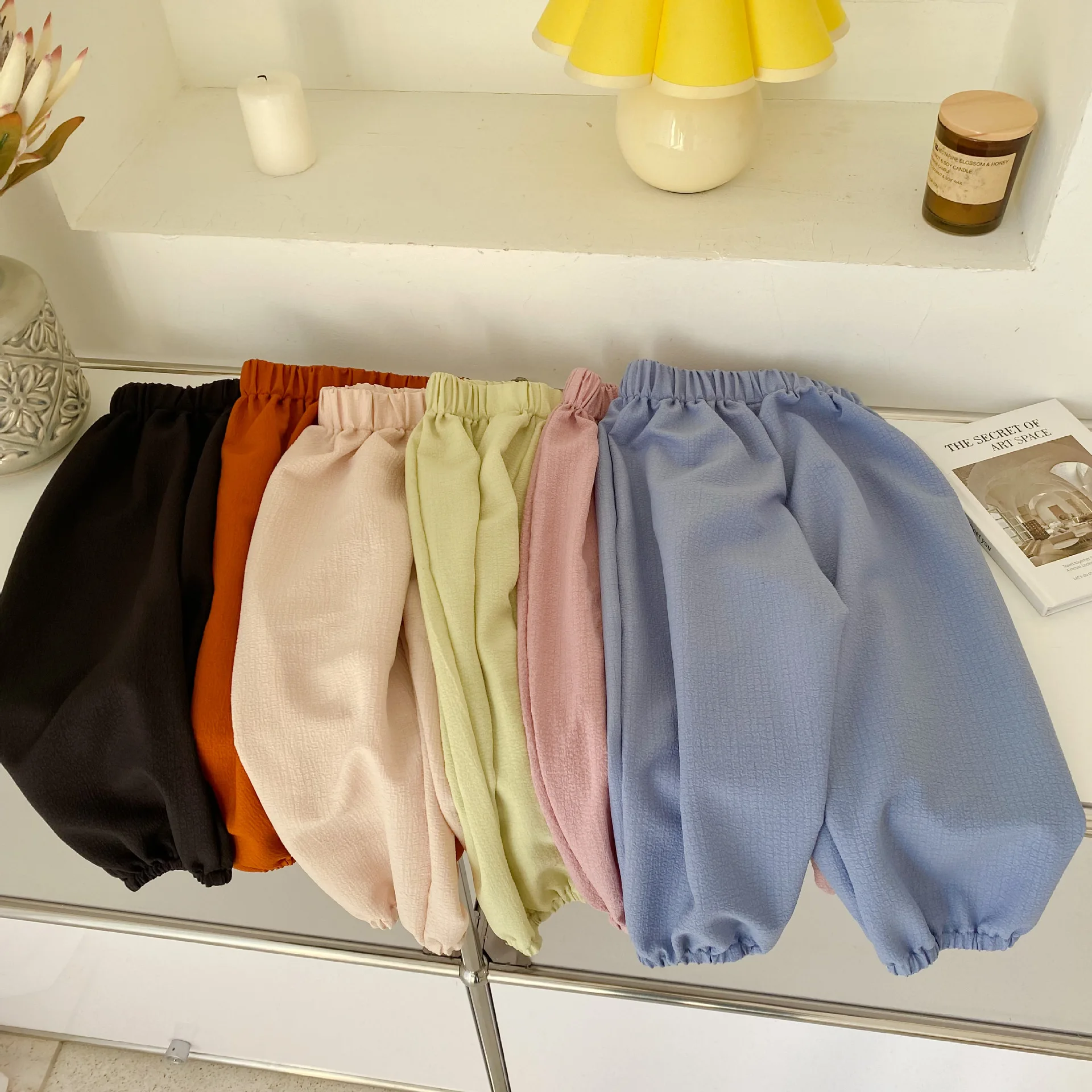 2022 Spring and Summer New Fashion Comfortable Casual Pants Kids Solid Color All-match Light Luxury Simple Style Clothing Pants
2022 Spring and Summer New Fashion Comfortable Casual Pants Kids Solid Color All-match Light Luxury Simple Style Clothing Pants