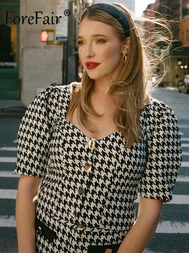 Forefair Casual Houndstooth Blouse Women Summer Vintage Puff Sleeve V Neck Short Blouses Femme Streetwear Y2K Mujer Tops 2022
Forefair Casual Houndstooth Blouse Women Summer Vintage Puff Sleeve V Neck Short Blouses Femme Streetwear Y2K Mujer Tops 2022