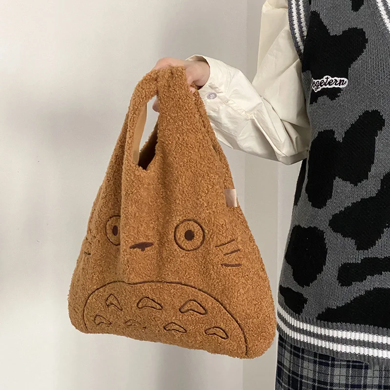 Kawai Soft Cute Plush Bag Totoro Vest Handheld Bag Magnetic Buckle Portable Shopping Diaper Outdoor Casual Leisure Walking Bag
Kawai Soft Cute Plush Bag Totoro Vest Handheld Bag Magnetic Buckle Portable Shopping Diaper Outdoor Casual Leisure Walking Bag