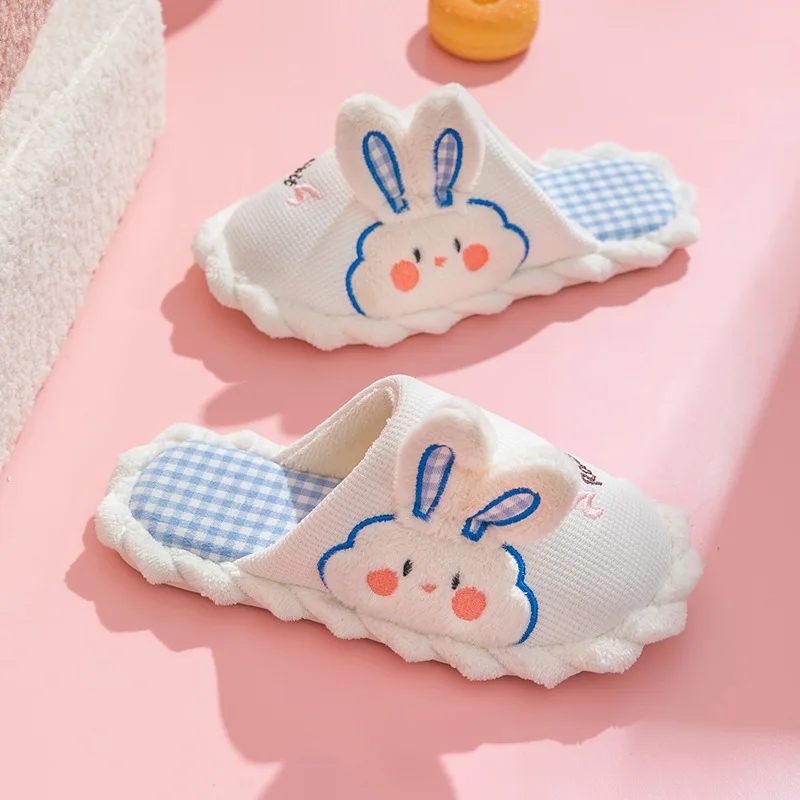2022 New Women Winter Fluffy Slippers Soft Warm Plush Girls Floor Shoes Cute Rabbit Students Bedroom Slippers Female Home Slides
2022 New Women Winter Fluffy Slippers Soft Warm Plush Girls Floor Shoes Cute Rabbit Students Bedroom Slippers Female Home Slides