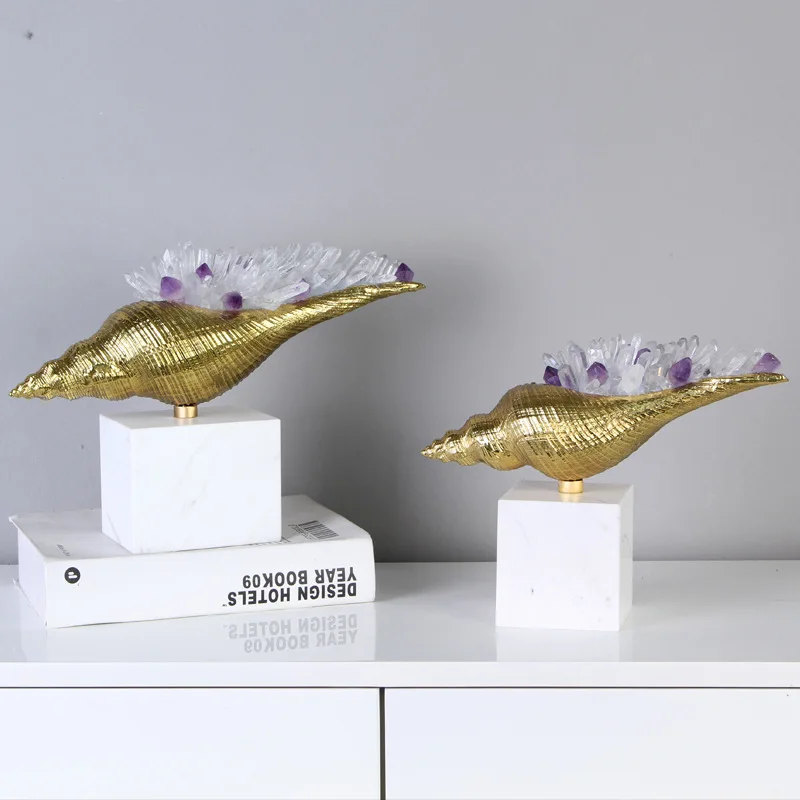 Light Luxury Brass Conch Crystal Ornament Living Room Decoration Office Ornaments Lucky Art Nordic Home Decor Opening Gift 
Light Luxury Brass Conch Crystal Ornament Living Room Decoration Office Ornaments Lucky Art Nordic Home Decor Opening Gift