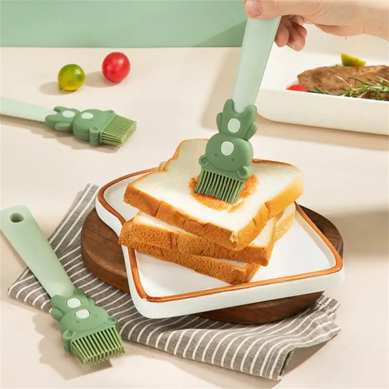 Save Kitchen Space Silicone Barbeque Brushes High Temperature Resistant Silicone Oil Brush Brush Head 90 Degree Rotate
Save Kitchen Space Silicone Barbeque Brushes High Temperature Resistant Silicone Oil Brush Brush Head 90 Degree Rotate