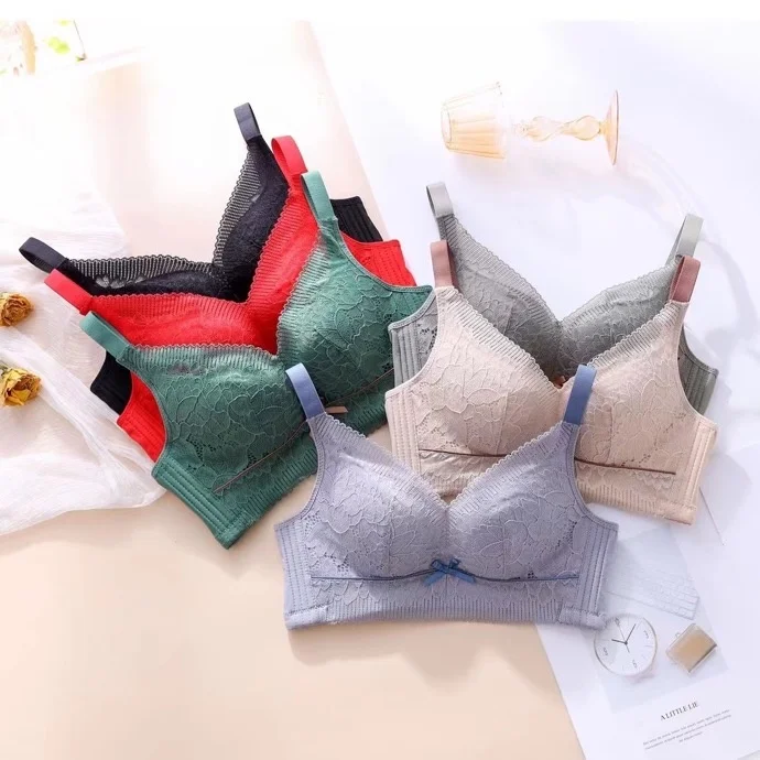 Moonlight large chest shows small bra thin style no steel ring anti sagging close breast bra large underwear fat mm thick
Moonlight large chest shows small bra thin style no steel ring anti sagging close breast bra large underwear fat mm thick