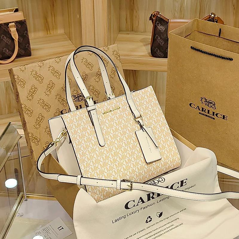 Брендовая качественная Роскошная оригинальная Высококачественная женская сумка-тоут из Гонконга, новинка 2023, высокое качество, с надписью,...
Брендовая качественная Роскошная оригинальная Высококачественная женская сумка-тоут из Гонконга, новинка 2023, высокое качество, с надписью,...