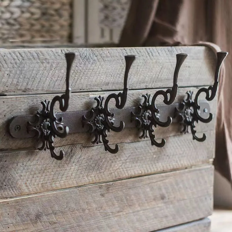 European Style Retro Art Wall Hanging Hook Home Outdoor Garden Decoration Sabert Iron Aantique Large Cast Iron Hook Coat Hanger
European Style Retro Art Wall Hanging Hook Home Outdoor Garden Decoration Sabert Iron Aantique Large Cast Iron Hook Coat Hanger