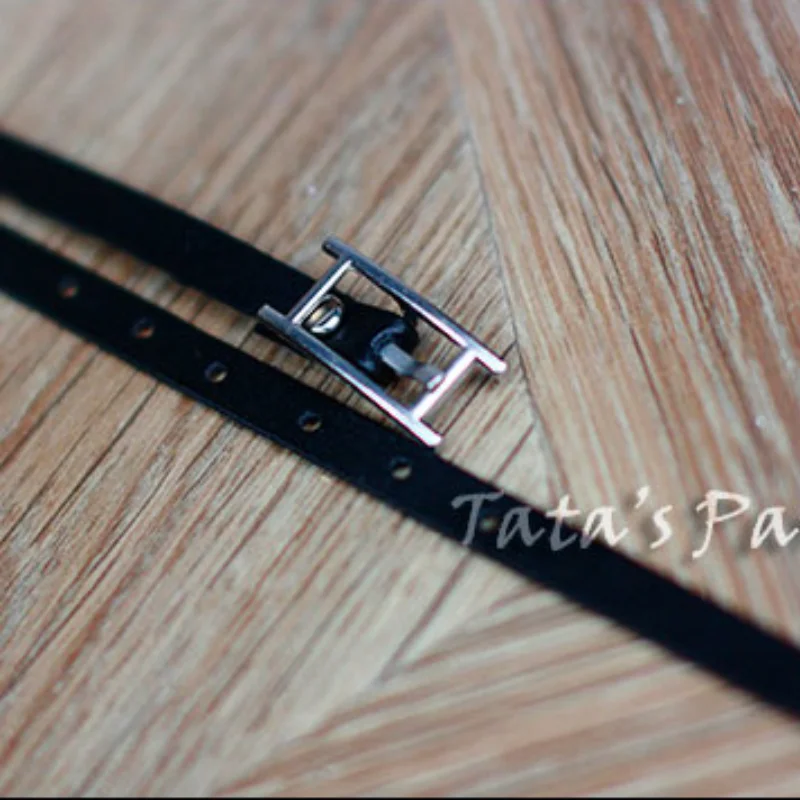 BJD doll belt Dress with hand-made black H buckle belt for 1/3 BJD SD SD17 Uncle doll accessories
BJD doll belt Dress with hand-made black H buckle belt for 1/3 BJD SD SD17 Uncle doll accessories