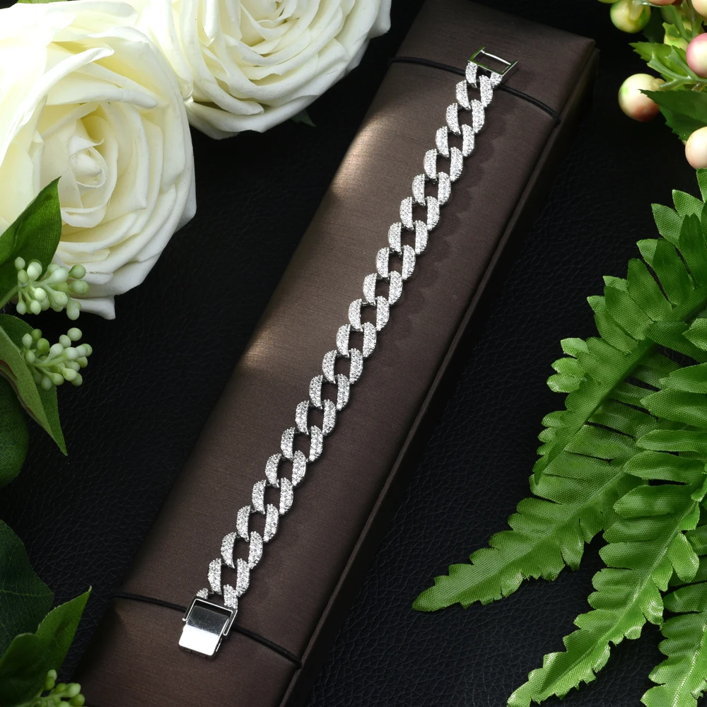 Fashion Fashion Unique Design Trendy Bracelet White Gold Color Luxury AAA Cubic Zirconia Jewelry Bracelets for Women B-120
Fashion Fashion Unique Design Trendy Bracelet White Gold Color Luxury AAA Cubic Zirconia Jewelry Bracelets for Women B-120