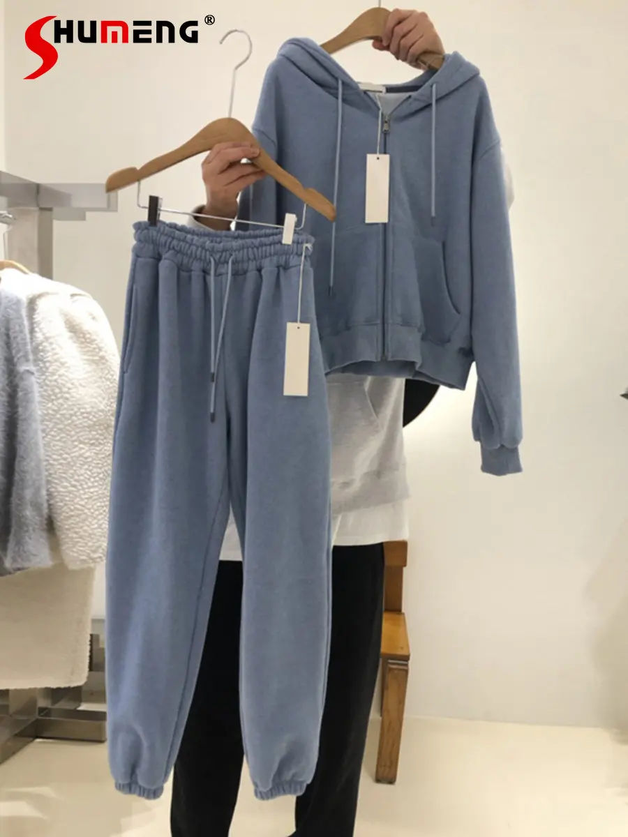 Autumn and Winter New Solid Color Fleece-Lined Hoodies Casual Sports Suit Female Loose Sweatshirt + Loose Pants Two-Piece Set
Autumn and Winter New Solid Color Fleece-Lined Hoodies Casual Sports Suit Female Loose Sweatshirt + Loose Pants Two-Piece Set