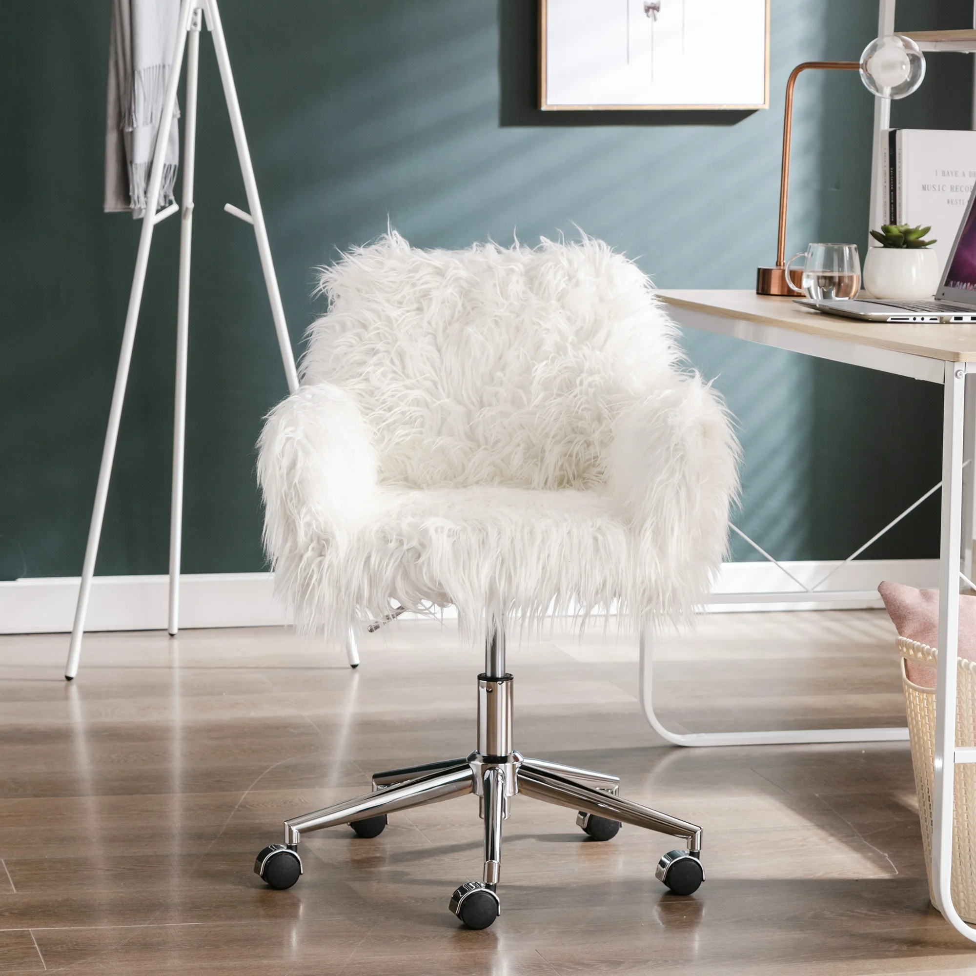 Furniture Modern Faux fur home office chair, fluffy chair for girls, makeup vanity Chair
Furniture Modern Faux fur home office chair, fluffy chair for girls, makeup vanity Chair
