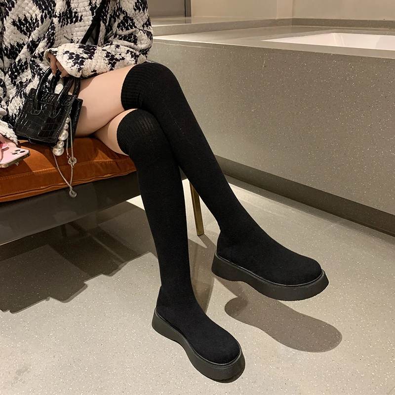 Женские сапоги, Новинка осени 2022, женские сапоги выше колена на платформе, тянущиеся вязаные сапоги-носки, длинные сапоги, женская обувь на толстой подошве без застежек 
Женские сапоги, Новинка осени 2022, женские сапоги выше колена на платформе, тянущиеся вязаные сапоги-носки, длинные сапоги, женская обувь на толстой подошве без застежек