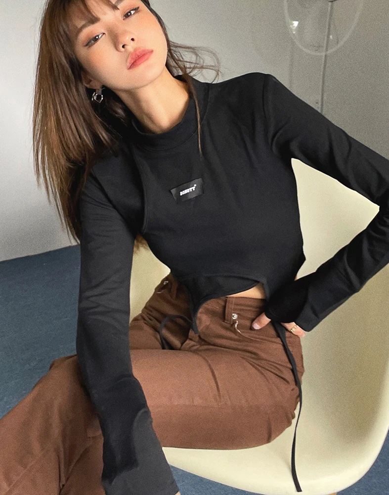 2022 spring new net red irregular fake two-piece streamer long-sleeved T-shirt niche ins tide bottoming shirt women
2022 spring new net red irregular fake two-piece streamer long-sleeved T-shirt niche ins tide bottoming shirt women