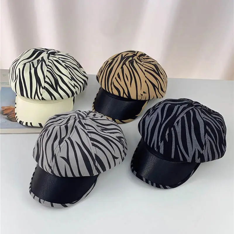 

Korean Popular Zebra Pattern Octagonal Hat Ladies Autumn Western Style Street Style Painter Cap 2021 New Best-selling Beret
