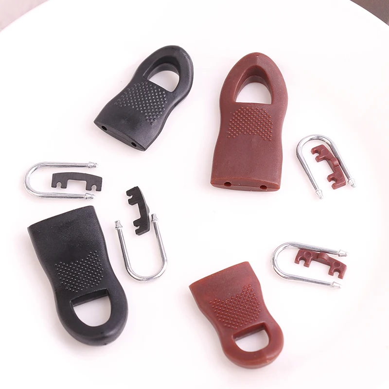 10 Sets Of Removable Replacement Zipper Pullers For Clothes Zipper Holders Travel Bag Suitcase Backpack Zipper Pullers
10 Sets Of Removable Replacement Zipper Pullers For Clothes Zipper Holders Travel Bag Suitcase Backpack Zipper Pullers