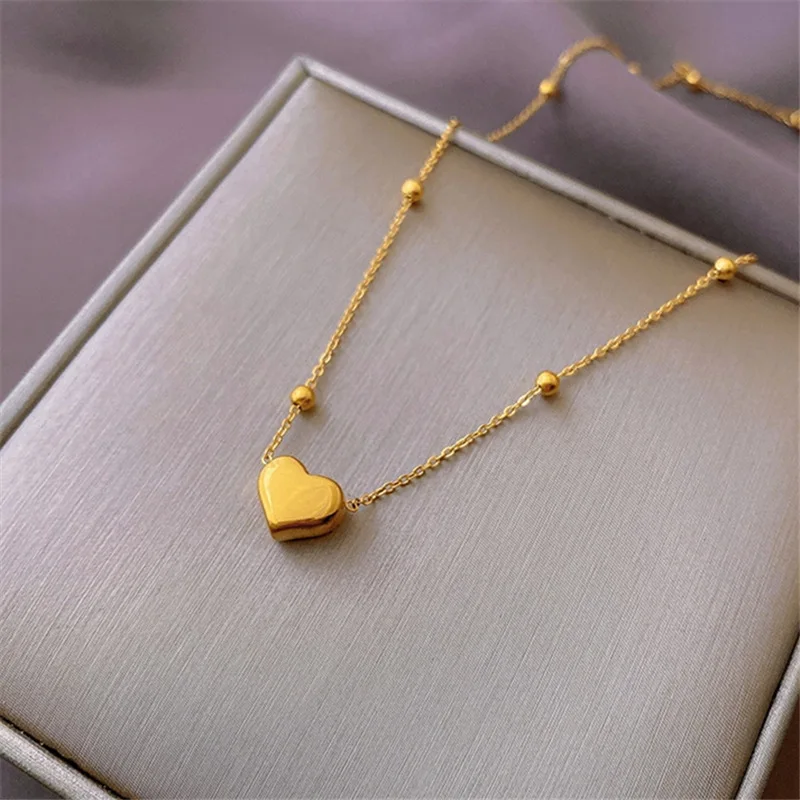 Simple Temperament Love Pendant Necklace for Women Korean Fashion Niche Design Peach Heart Luxury Collarbone Chain Fashion Gift
Simple Temperament Love Pendant Necklace for Women Korean Fashion Niche Design Peach Heart Luxury Collarbone Chain Fashion Gift