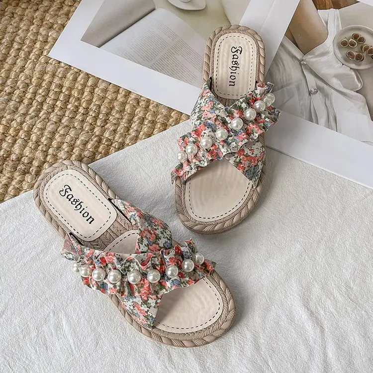 Slippers Casual Summer Women's Shoes Pantofle Flower String Bead Low Slides Shale Female Beach Luxury Soft 2022 Sabot Basic Rubb
Slippers Casual Summer Women's Shoes Pantofle Flower String Bead Low Slides Shale Female Beach Luxury Soft 2022 Sabot Basic Rubb