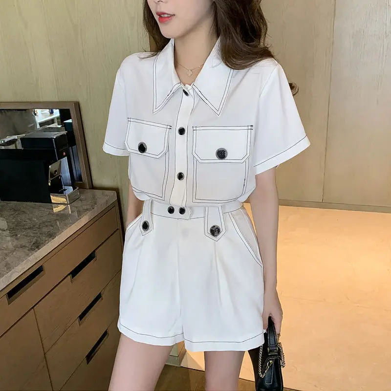 Estceque Hot Women Cargo Two-piece Sets Polo-neck Denim Coat+Short Pant Vintage Fashion Woman Summer New French 2022
Estceque Hot Women Cargo Two-piece Sets Polo-neck Denim Coat+Short Pant Vintage Fashion Woman Summer New French 2022
