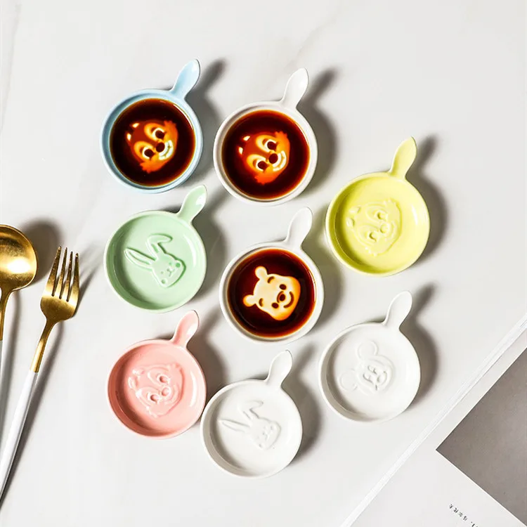 Japanese Ceramic Seasoning Dish Cute Creative Dipping Dish Home Soy Sauce Vinegar Mustard Seasoning Kitchen Tableware
Japanese Ceramic Seasoning Dish Cute Creative Dipping Dish Home Soy Sauce Vinegar Mustard Seasoning Kitchen Tableware