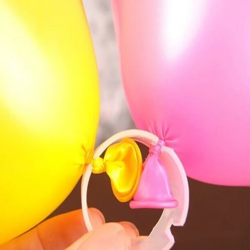 10Pcs Balloon Arch Folder Convenient Clip Balloon Closures Sealing Connectors Ring Buckle for Wedding Party Birthday Decorations
10Pcs Balloon Arch Folder Convenient Clip Balloon Closures Sealing Connectors Ring Buckle for Wedding Party Birthday Decorations