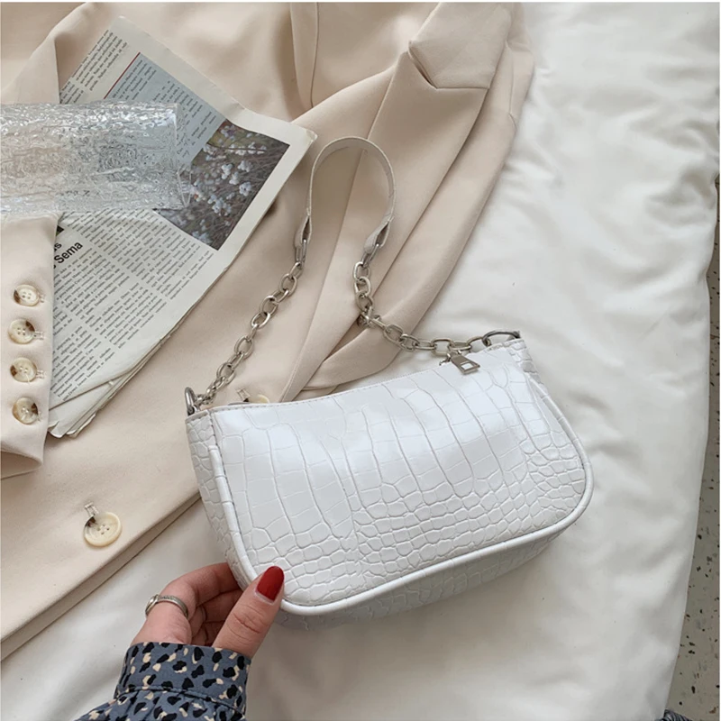 Fashion Crocodile Pattern Women Bag New Popular PU Leather Shoulder Bag Luxury Designer Texture Zipper Handbags for Women 2022
Fashion Crocodile Pattern Women Bag New Popular PU Leather Shoulder Bag Luxury Designer Texture Zipper Handbags for Women 2022