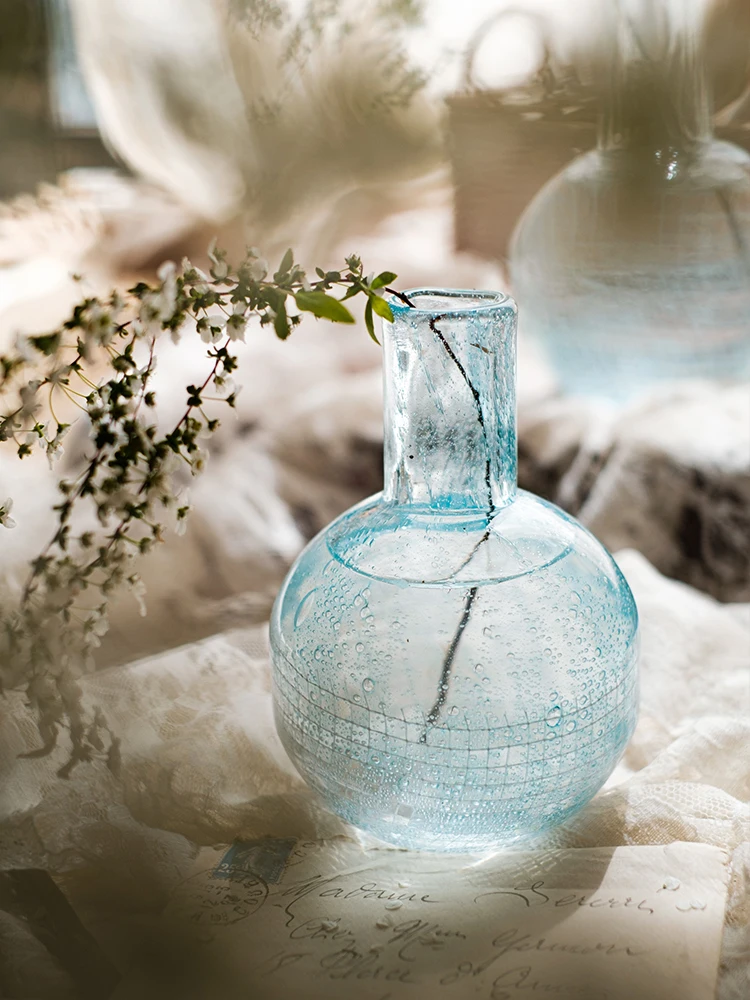 Sulfur Light Ice Crack Glass Vase Transparent Flower Arrangement Water-Raising European Flower Decoration Living Room Decoration
Sulfur Light Ice Crack Glass Vase Transparent Flower Arrangement Water-Raising European Flower Decoration Living Room Decoration