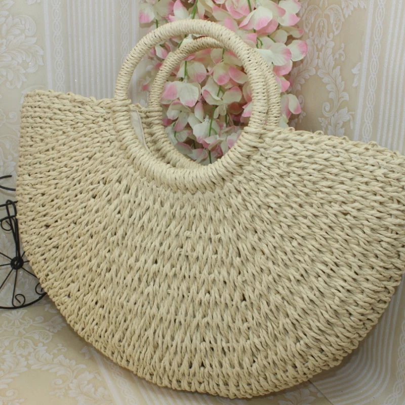 

2023 New Summer Handmade Bags Women Pompon Beach Weaving Ladies Straw Bag Wrapped Beach Bag Moon shaped Bag