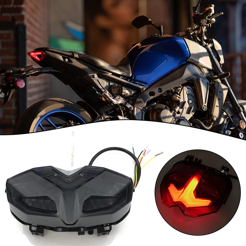 For YTR MT09 2021+ Integrated Taillight 12V Running, Brake And Flowing Water Turn Signal Light Modified Parts
For YTR MT09 2021+ Integrated Taillight 12V Running, Brake And Flowing Water Turn Signal Light Modified Parts