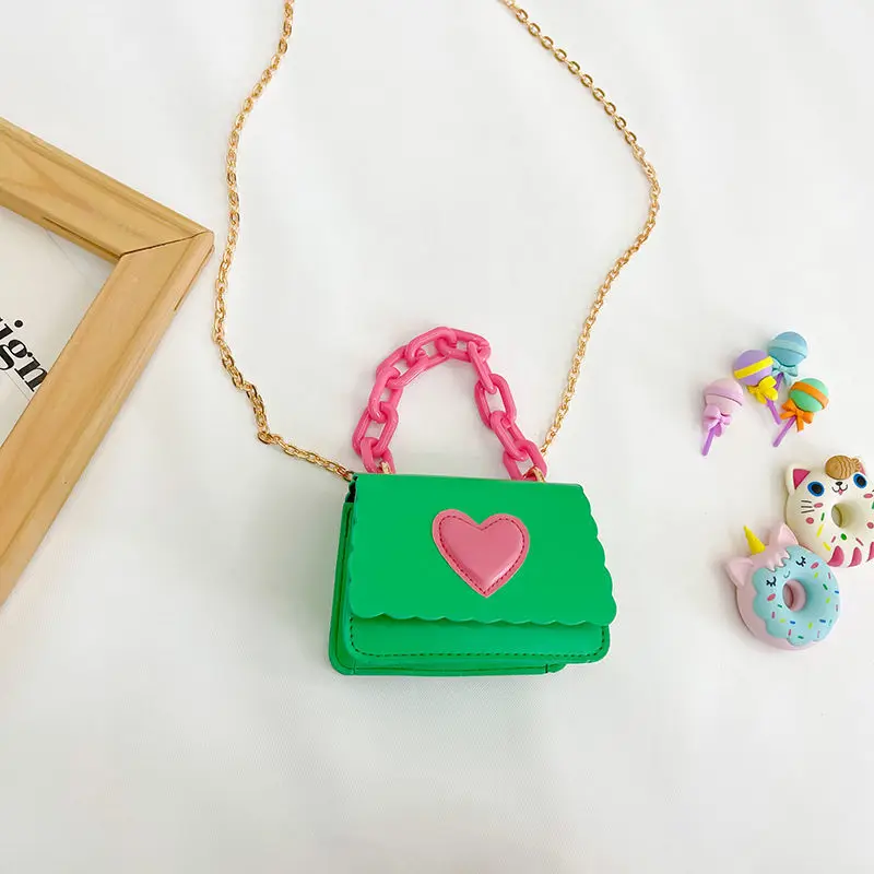 Mini Square Portable Baby Kids Handbags Lovely Heart Design Children Shoulder Messenger Bag Small Simple Cute Girls Coin Purse
Mini Square Portable Baby Kids Handbags Lovely Heart Design Children Shoulder Messenger Bag Small Simple Cute Girls Coin Purse