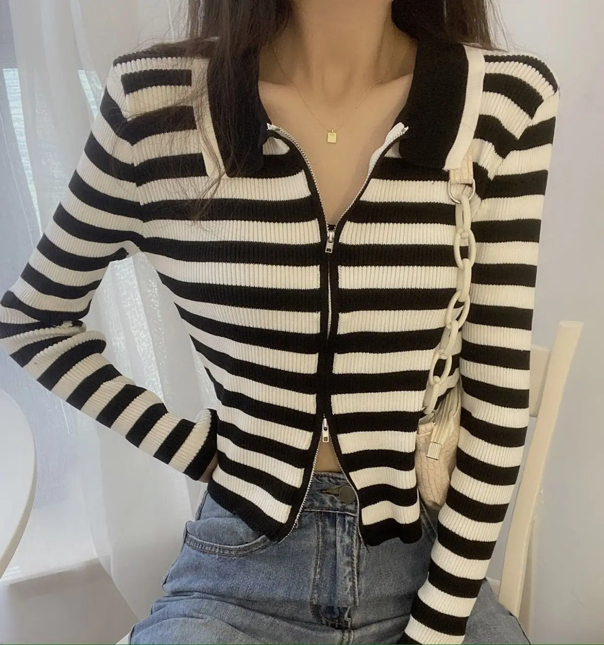 Yasuk Spring Autumn Fashion Casual Polo Lapel Pullover Zip Cardigan Women's Slim Tees AllMatch Simple Ofice Lady Gentle Stripe
Yasuk Spring Autumn Fashion Casual Polo Lapel Pullover Zip Cardigan Women's Slim Tees AllMatch Simple Ofice Lady Gentle Stripe