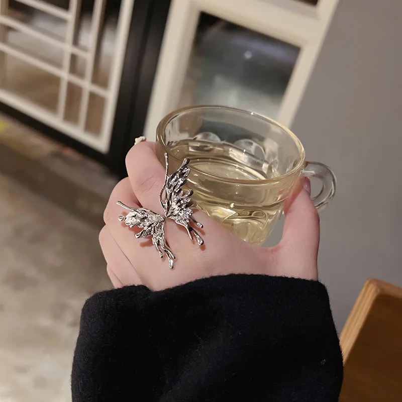 Hot Sale New 2022 Fashion Metal Butterfly Ring Silver Jewelry Adjustable Open Index Finger Ring
Hot Sale New 2022 Fashion Metal Butterfly Ring Silver Jewelry Adjustable Open Index Finger Ring