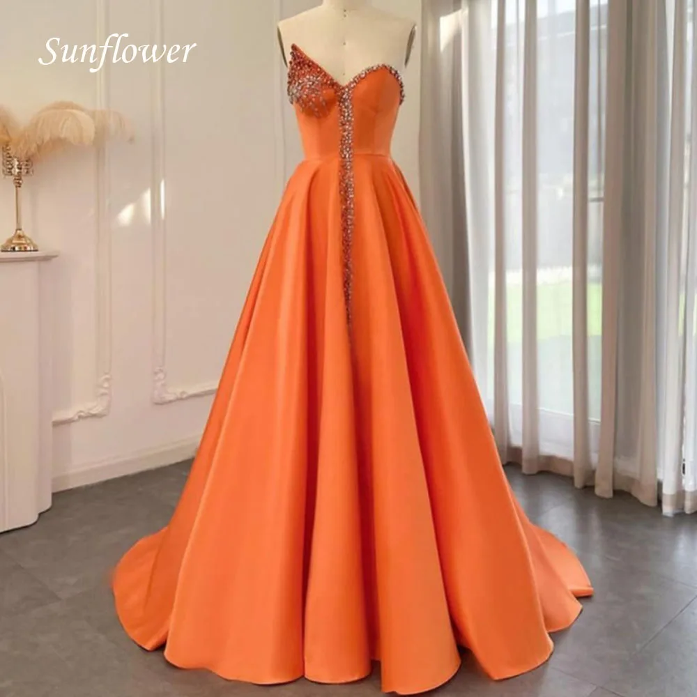 Sunflower Strapless A-LINE Formal Evening Dress 2023 Slim Beading Appliques Floor-Length High-end Custom Prom Gowns Sweep Train
Sunflower Strapless A-LINE Formal Evening Dress 2023 Slim Beading Appliques Floor-Length High-end Custom Prom Gowns Sweep Train