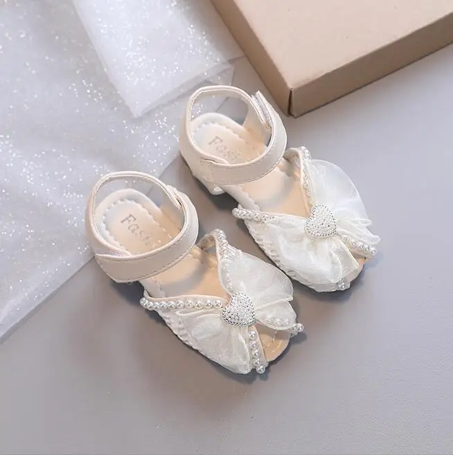2022 Summer New Little Girl Children Sweet Sequined Princess Sandals Korean Style Temperament High-top Roman Shoes Kids Fashion
2022 Summer New Little Girl Children Sweet Sequined Princess Sandals Korean Style Temperament High-top Roman Shoes Kids Fashion