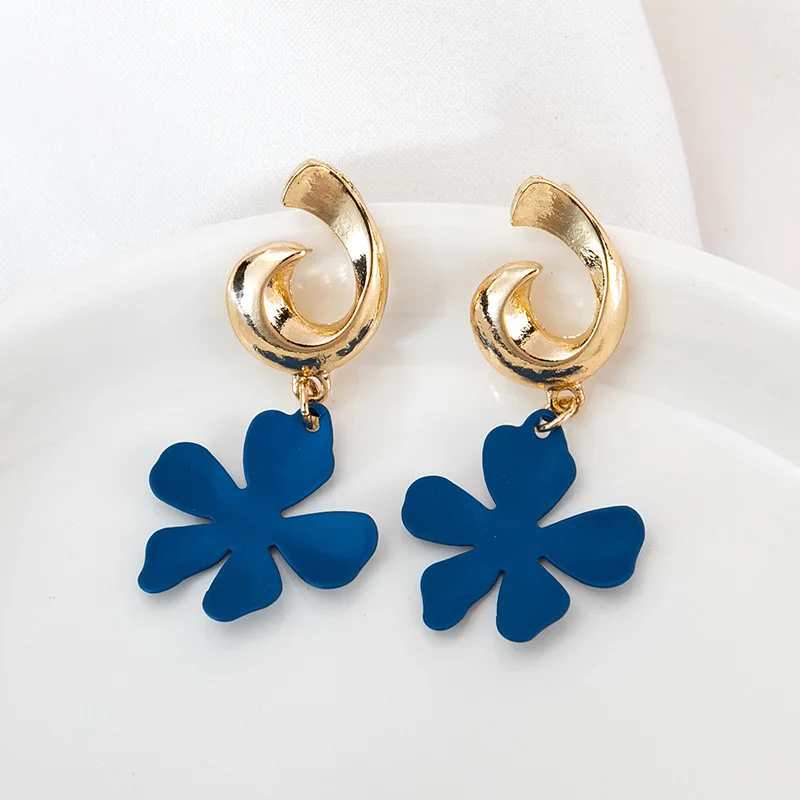 Ovxxons 1 Pair Blue Leaf Earrings Temperament Niche Fresh Summer Earrings Everything Match Baking Paint Student Ear Studs
Ovxxons 1 Pair Blue Leaf Earrings Temperament Niche Fresh Summer Earrings Everything Match Baking Paint Student Ear Studs