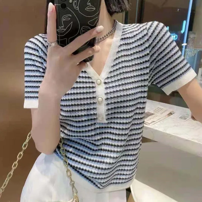 Striped Vintage T Shirt Women Summer Breathable Elegant Striped Trendy Short Sleeve Knit New Harajuku Tops Oversized Sweaters
Striped Vintage T Shirt Women Summer Breathable Elegant Striped Trendy Short Sleeve Knit New Harajuku Tops Oversized Sweaters
