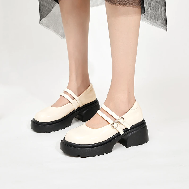 Women Shoes 2023 Casual Shallow High Quality PU Leather Women's Pumps Round Toe Mary Jane Shoe Pin Buckle Design Platform Heels
Women Shoes 2023 Casual Shallow High Quality PU Leather Women's Pumps Round Toe Mary Jane Shoe Pin Buckle Design Platform Heels