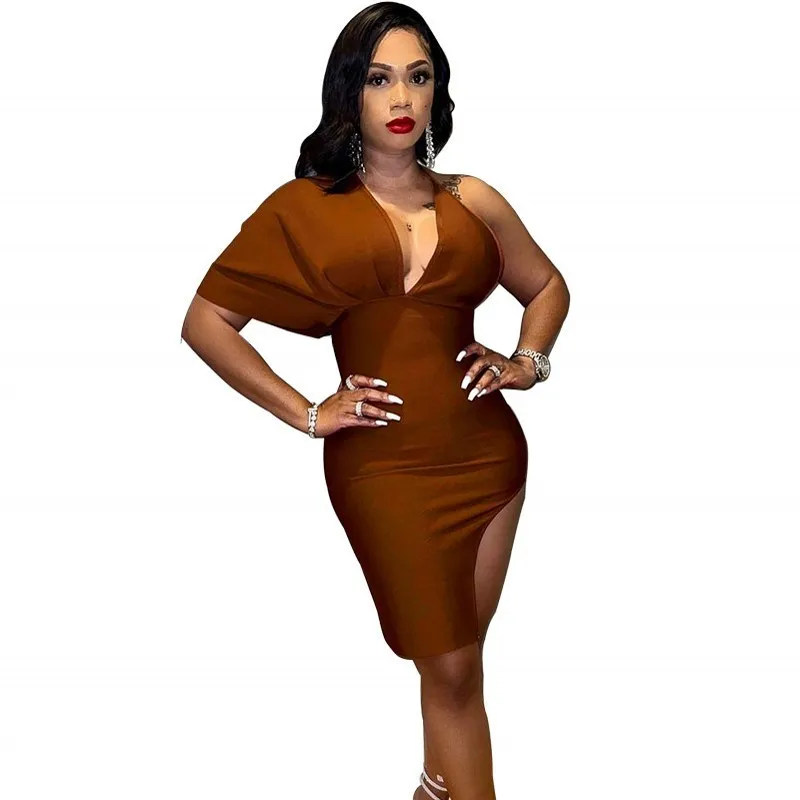 Summer Chic Leak Back V Neck Slit Sexy Dress Dashiki African Dresses For Women Solid Tight Fit African Clothing Club New Arrival
Summer Chic Leak Back V Neck Slit Sexy Dress Dashiki African Dresses For Women Solid Tight Fit African Clothing Club New Arrival