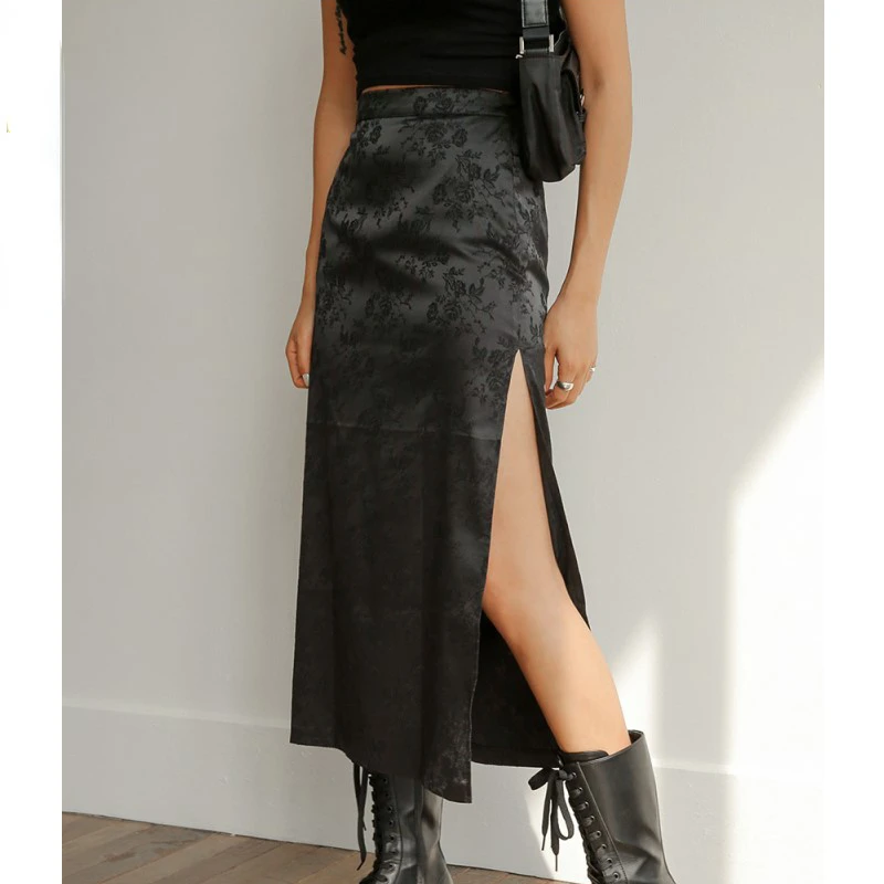 Jacquard Midi Skirt Side Elegant Split High Waist Long Skirts For Women Harajuku Casual Female Black Skirt Fashion 2021
Jacquard Midi Skirt Side Elegant Split High Waist Long Skirts For Women Harajuku Casual Female Black Skirt Fashion 2021